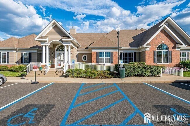 Building Photo - 2822 Edward Stec Blvd