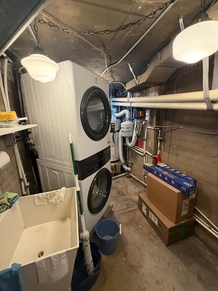 Building Photo - 452 S 800 E