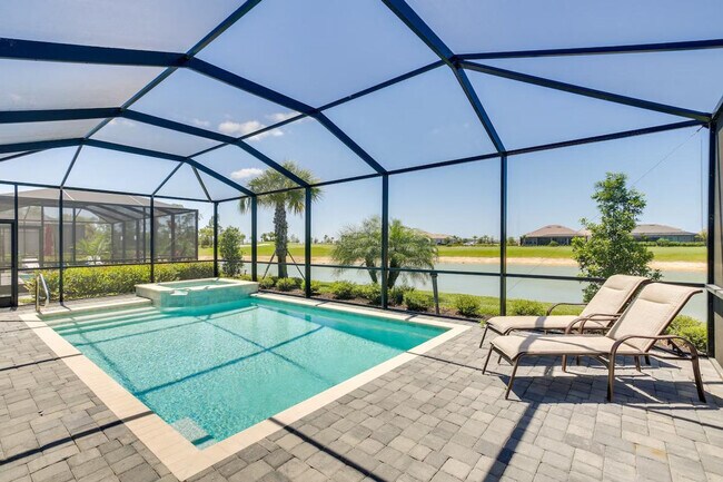 Building Photo - 15968 Leaning Pine Ln