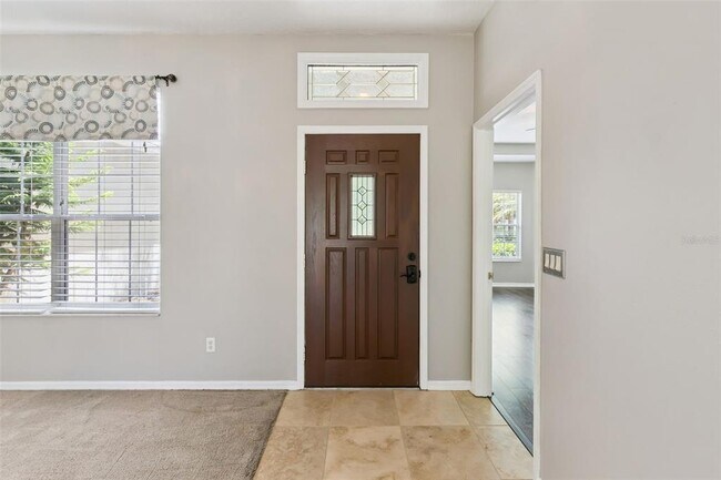 Building Photo - 237 Strathmore Cir