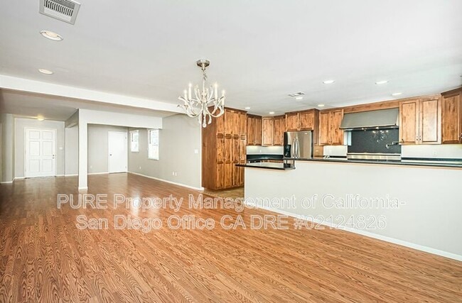 Building Photo - 6517 Delbarton St
