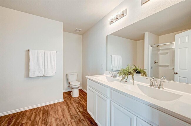 Building Photo - Beautiful home zoned to Katy ISD!