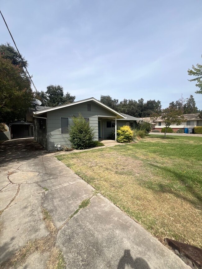 Building Photo - Durham 3 bedroom 2 bath Home, MOVE IN SPEC...
