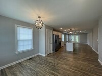 Building Photo - 3 Ranch Single Family Home- Fitness, Pools...