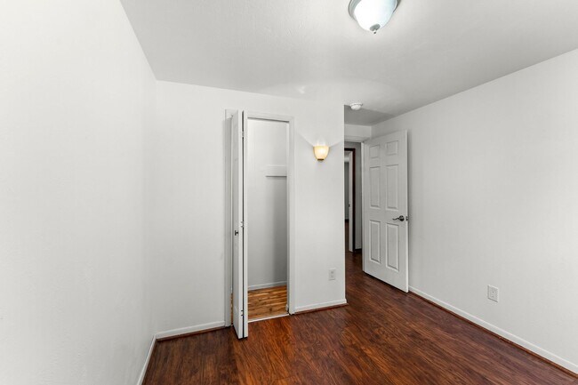 Building Photo - 4025 N Carefree Cir