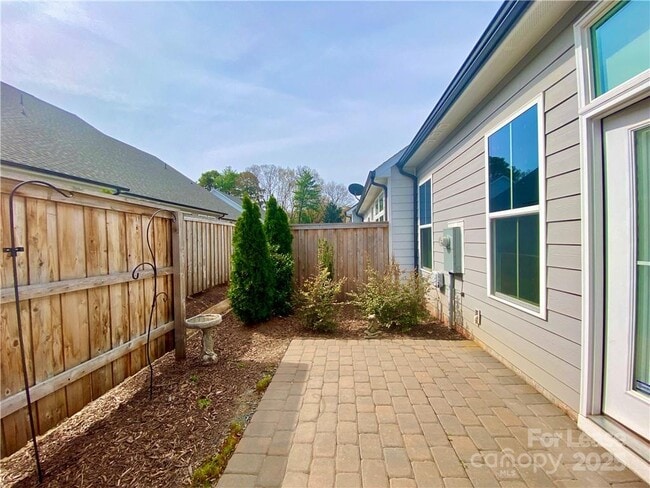 Building Photo - 6509 Winterfell Ct