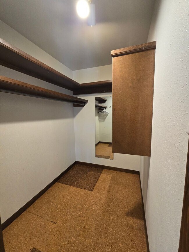 Building Photo - 2116 Circlewood Pl