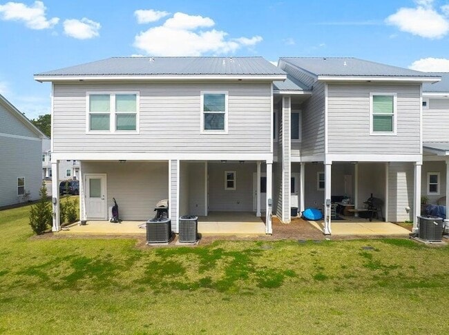 Building Photo - 306 N Sand Palm Rd