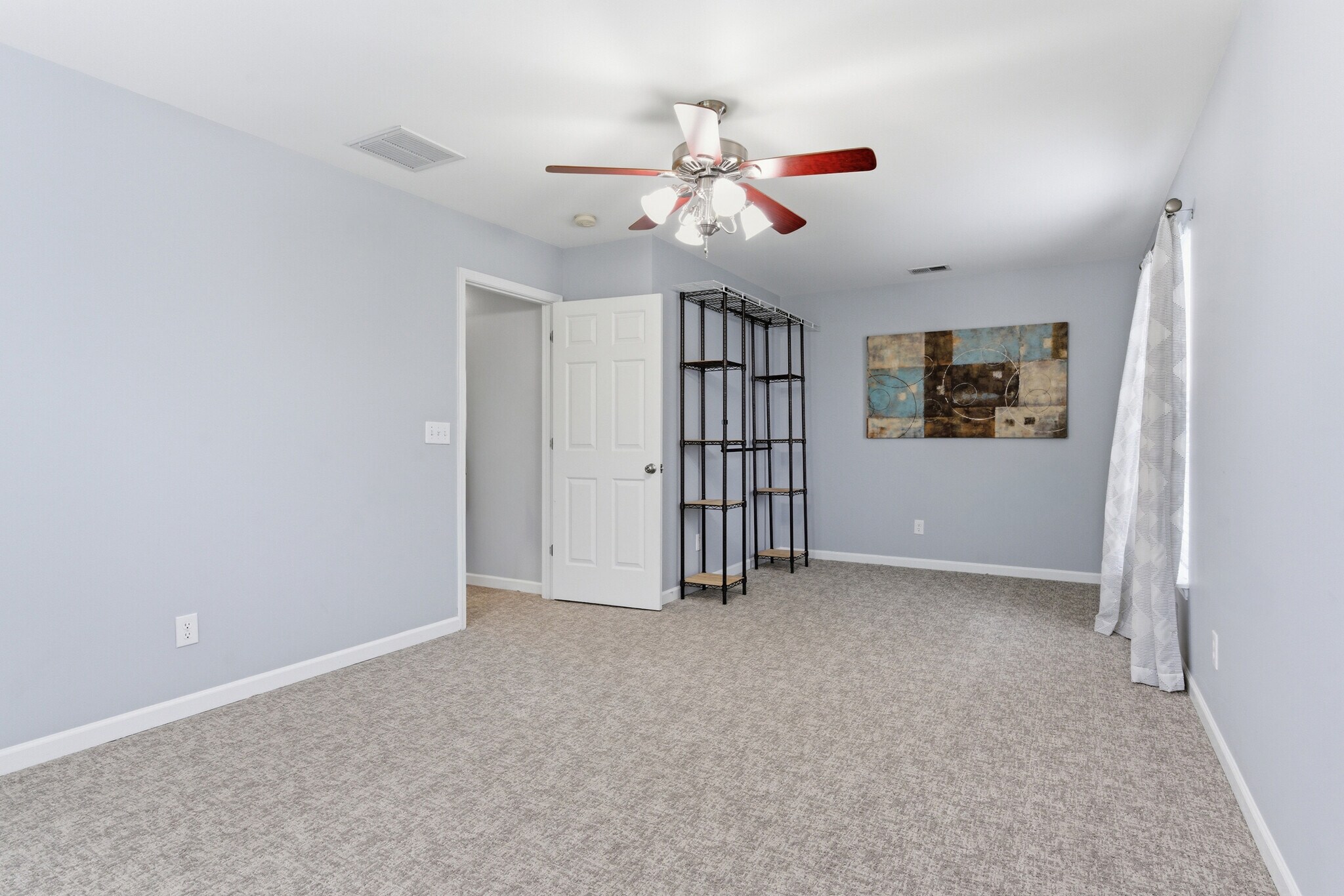Building Photo - 8020 Boone Trce