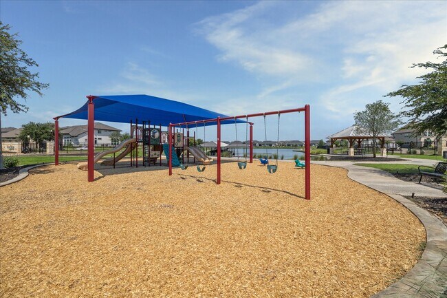 Building Photo - 18311 Windspring Falls Ln