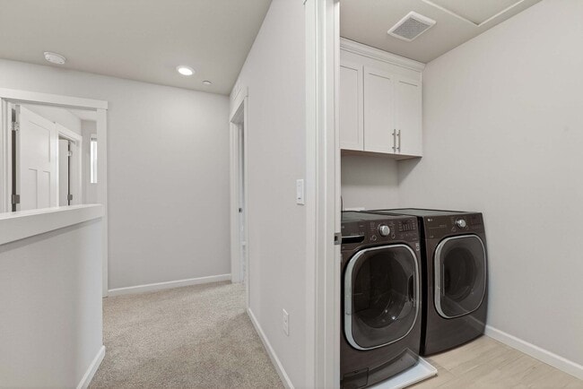 Building Photo - Beautiful 4-Bedroom Camas Home on Quiet Cul-de-Sac | Built in 2020 | Private Backyard