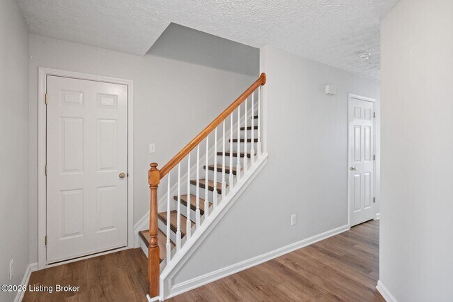 Building Photo - 10945 Symington Cir