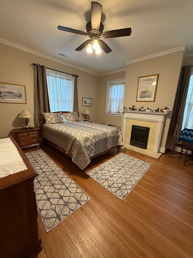 Building Photo - 2021 Rivermont Ave