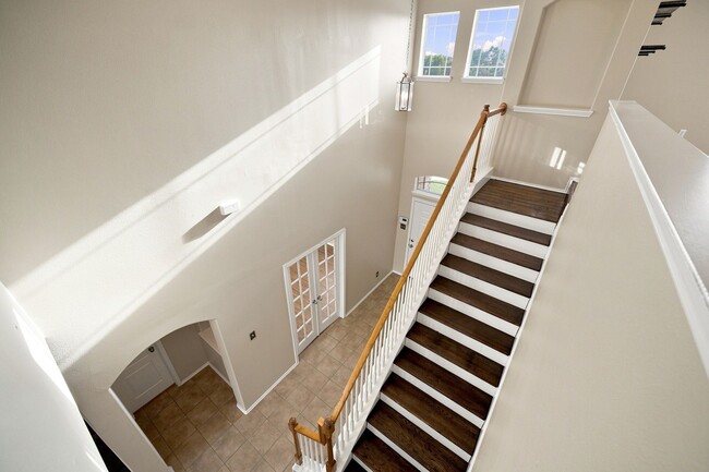 Building Photo - 18810 Lantern Cove Ln