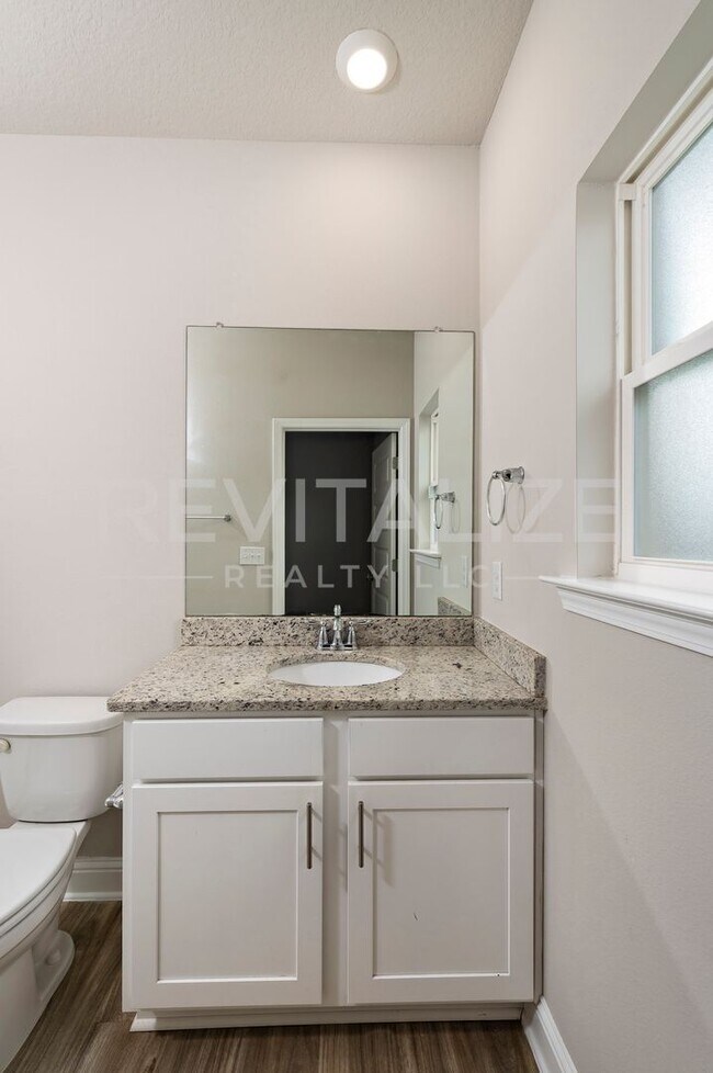 Building Photo - Spanish Fort 4BR/3BA – Resort-Style Living!