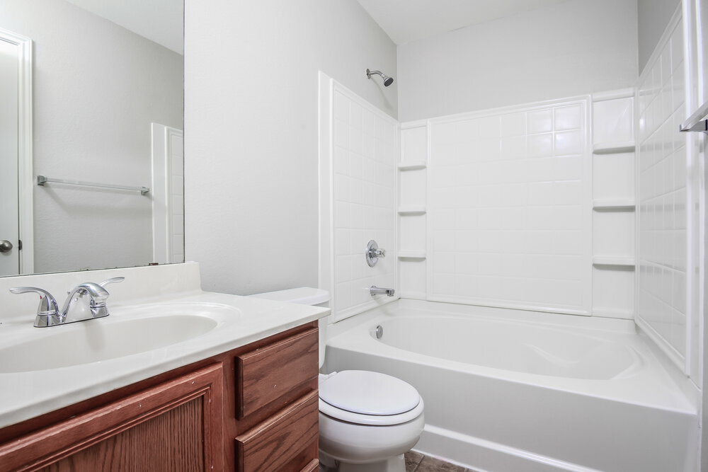 Building Photo - 1172 Tomahawk Dr