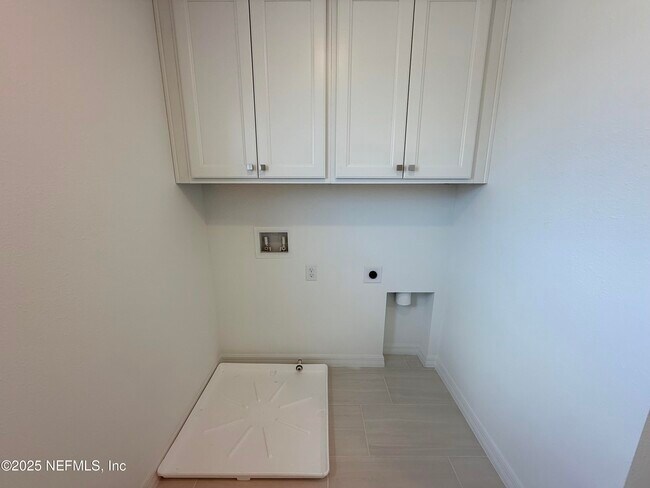 Building Photo - 3321 Harvesters Ct