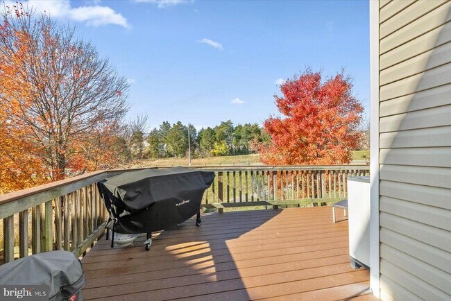 Building Photo - 6029 Popes Creek Pl