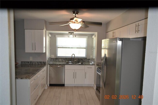 Building Photo - 6204 W Knights Griffin Rd