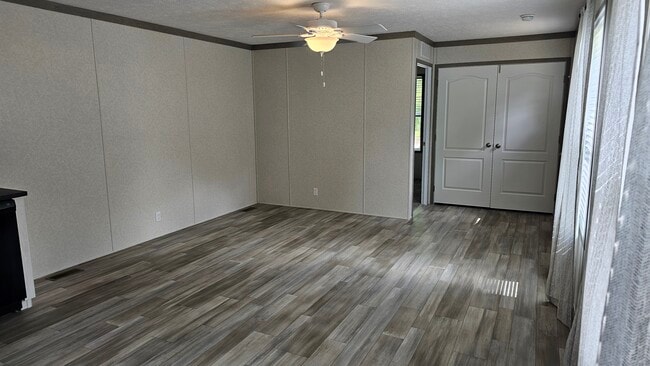 Building Photo - 3221 Butternut Ln