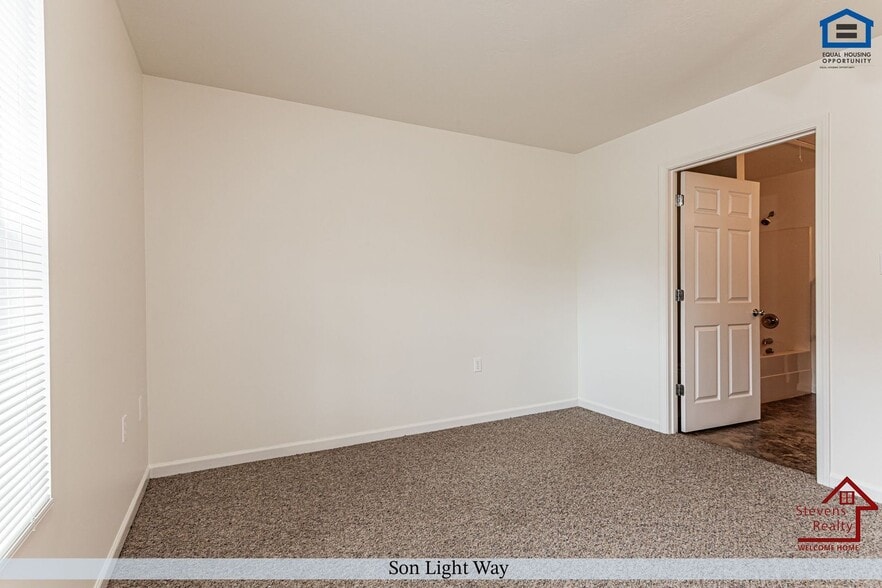 Building Photo - 6477 Son Light Way