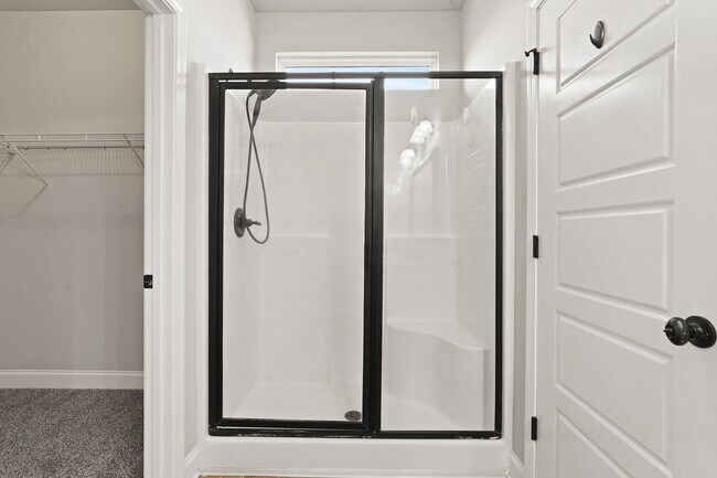 Building Photo - 508 Potter Stone Square