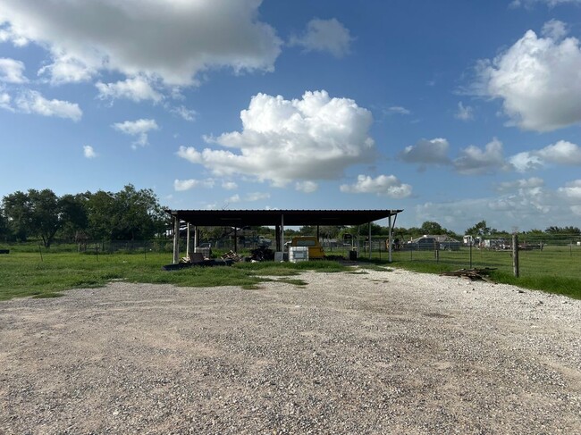 Building Photo - 24175 Engleman Rd