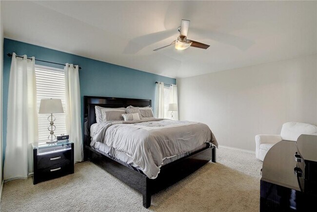 Building Photo - 1036 Estival Dr