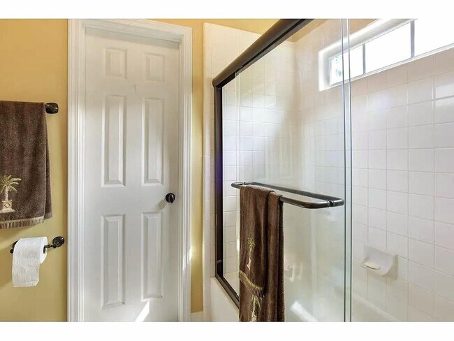 Building Photo - 1035 Winding Bridge Way
