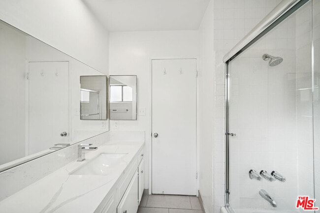 Building Photo - 131 Orlando Ave