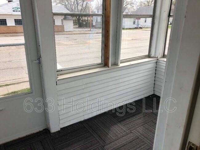 Building Photo - 403 McKinley Ave