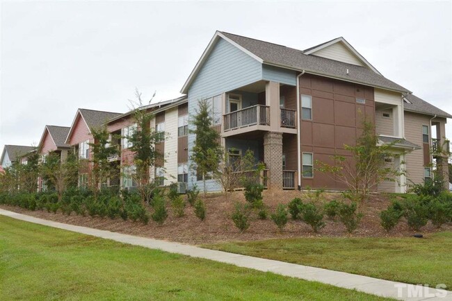 Building Photo - North Raleigh 2 bedroom 2 Bath for rent!