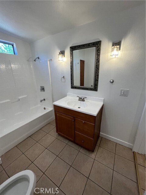 Building Photo - 4159 La Madera Ave