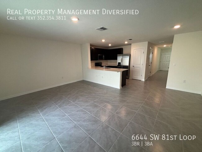 Building Photo - 6644 SW 81st Loop