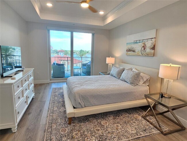 Building Photo - 503 S Tamiami Trl