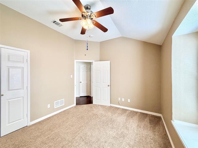 Building Photo - 2913 Dover Dr