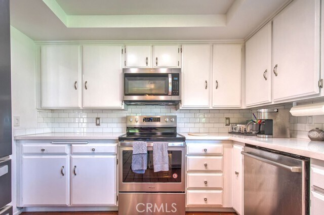Building Photo - 17252 Citron