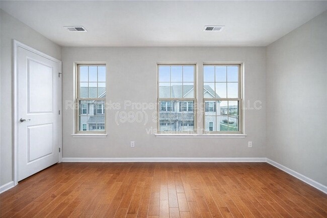 Building Photo - 11126 J. C. Murray Dr NW