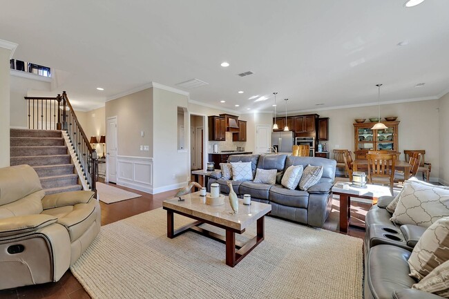 Building Photo - Sparkling clean 4 bedroom home in Spring H...