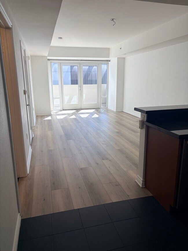 Building Photo - 875 G St
