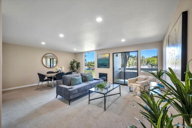 Building Photo - 1170 Foster City Blvd