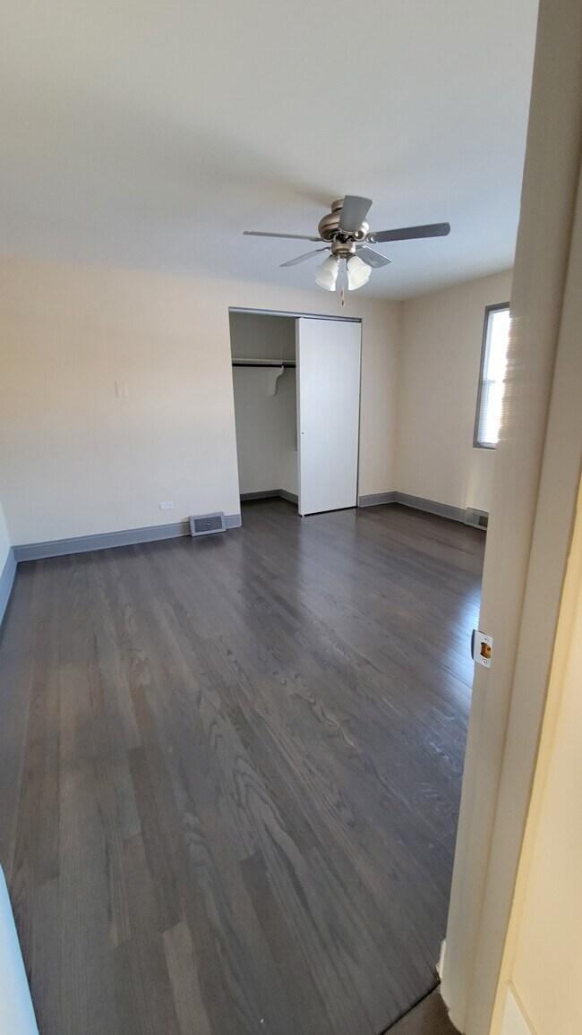 Building Photo - 3701 Forest Ave