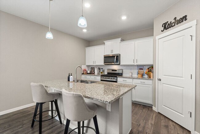 Building Photo - 2186 Prairie Smoke Dr