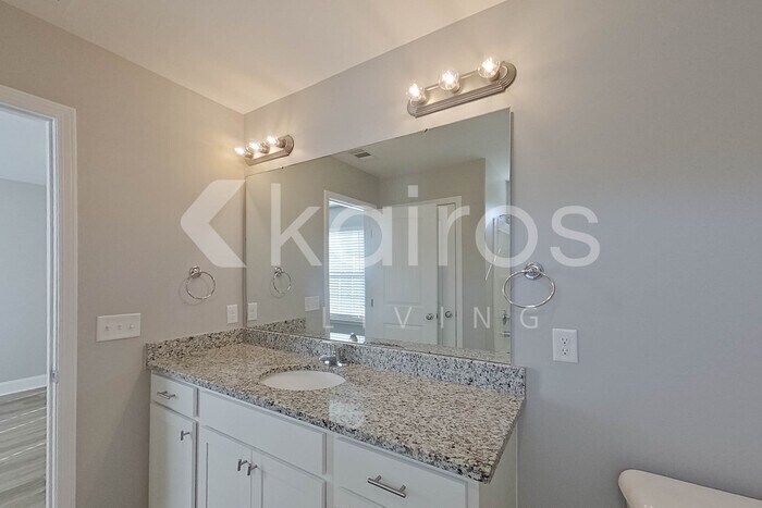 Building Photo - 100 Mountain Holly Rd