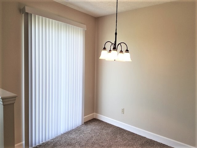 Building Photo - 305 Windgate Ct