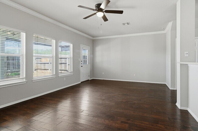 Building Photo - Move-In Ready Gem on Goldcrest Run Near Shopping & Dining