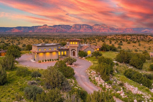 Building Photo - 4080 E Tomahawk Pass