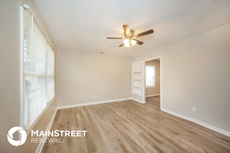 Building Photo - 51 Sunset Mnr Dr