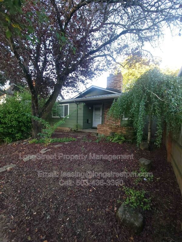 Building Photo - 4516 SE 65th Ave