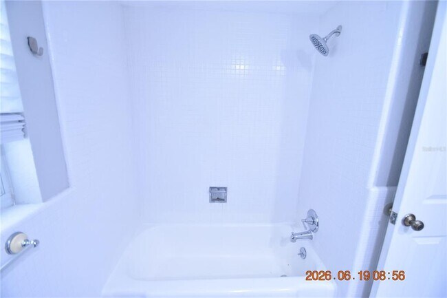 Building Photo - 3273 Harbor Lake Dr